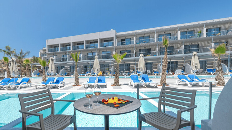 Double Superior With Private Pool